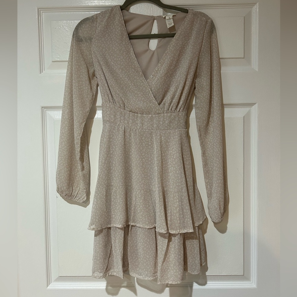 Japna Tan Long Sleeve V-Neck Sundress